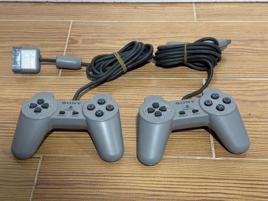 PlayStation SCPH-1002