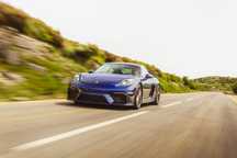 Porsche 718 Cayman GT4