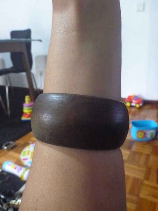 Varias pulseiras, varias marcas