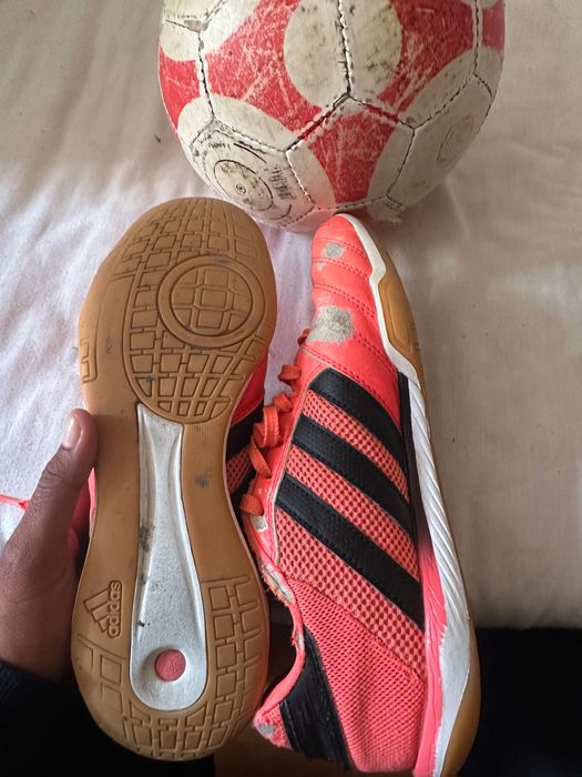 Bola futsal + bomba + ténis 41