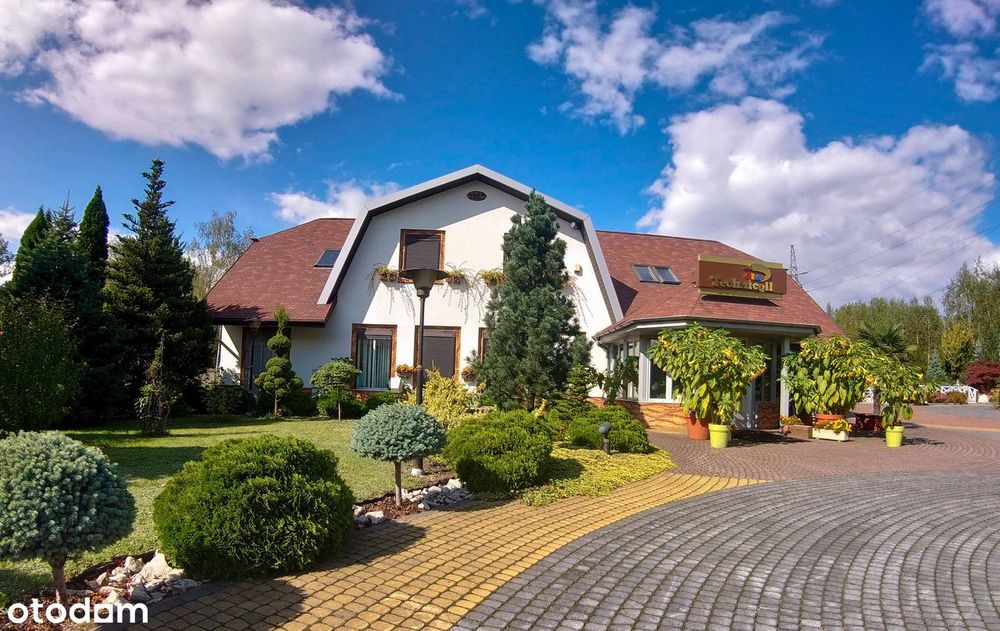 Lokal użytkowy z dużym parkingiem w Trzebini