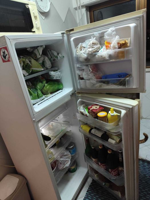 ***GRATUITO*** Frigorífico SAMSUNG Modelo RT2BSCSW