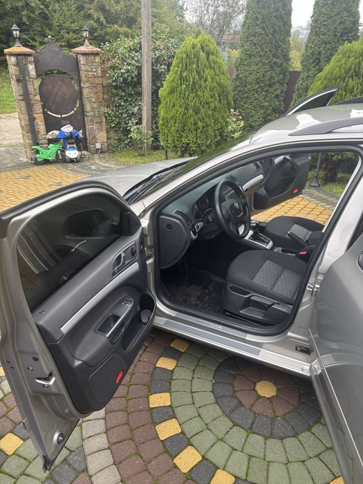 Skoda octavia 2011 (Шкода октавія) 1.6td