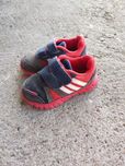 Buty chłopięce Adidas 23