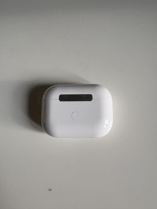 AirPods 2 Pro Apple