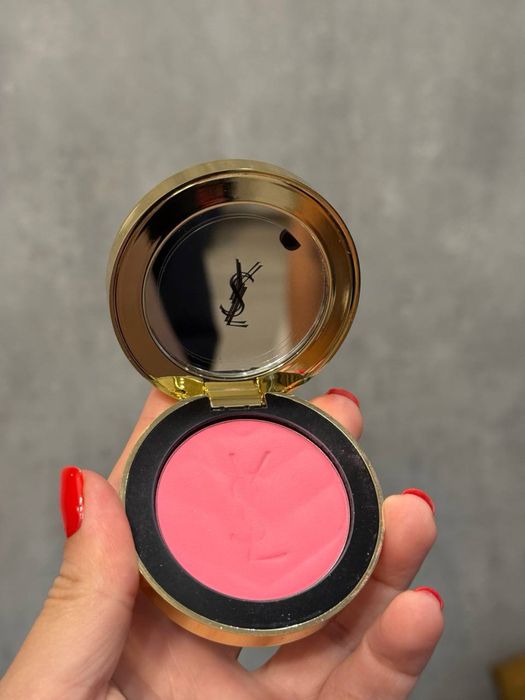 Румʼяна YSL рожеві