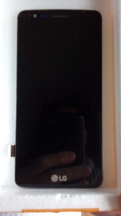 Ecrã / Touchscreen para LG K8 (2017)