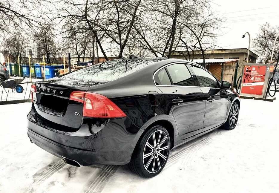 VOLVO S60 T6 2015