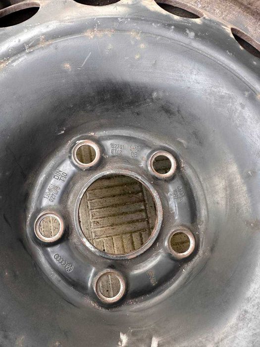 Автомобільні сталеві диски R16 1j0601027l VAG 5x100
