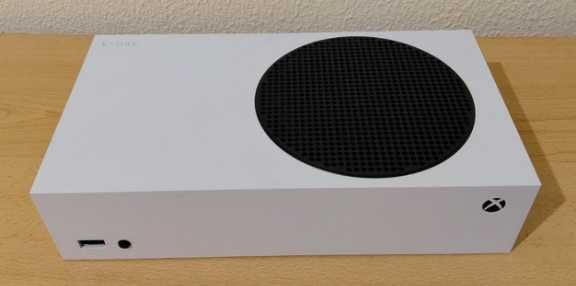 Bundle: Xbox Series S 512GB