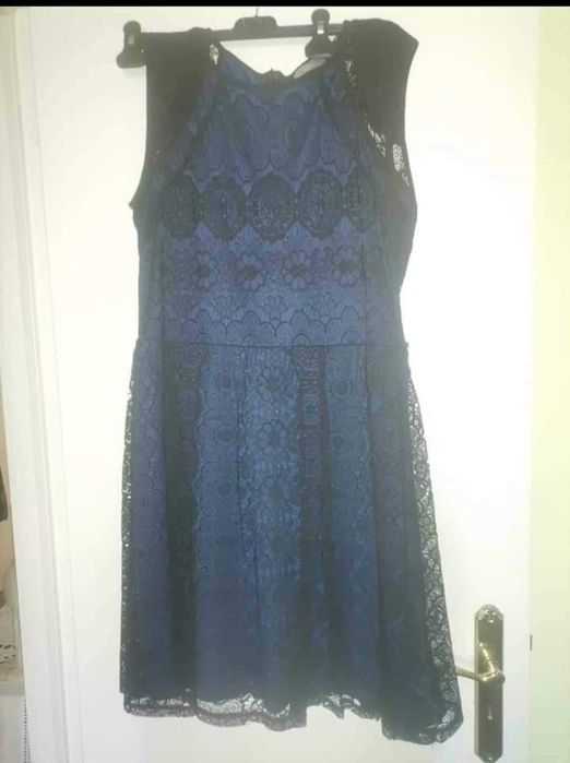 Vendo vestido de cerimónia