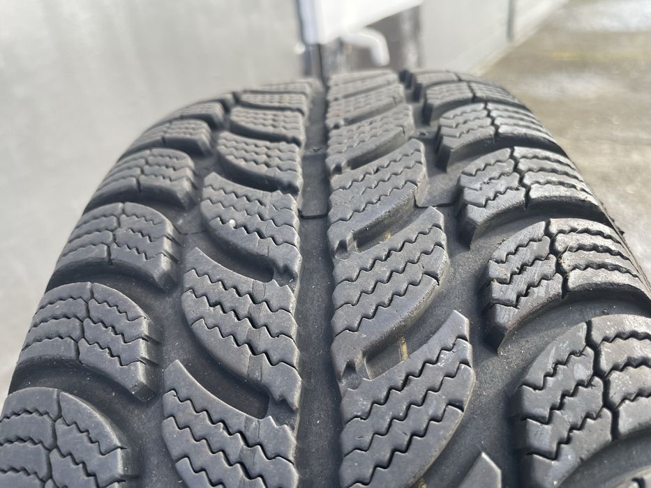 Sprzedam Opony Zimowe Dębica Goodride 185/60 R14 Stan Bardzo Dobry!!!