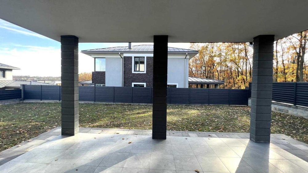 Новий будинок 180 кв.м. 6 соток, в закритому комплексі. Ходосівка