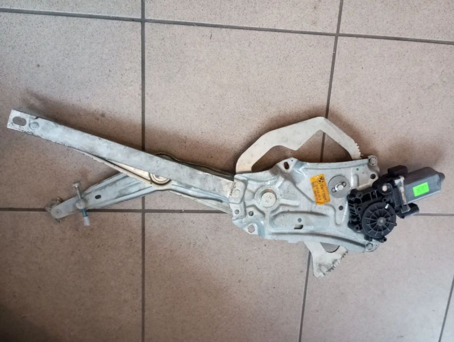 MECHANIZM PODNOŚNIK SZYBY LEWY BMW Z3 E36 8397705
