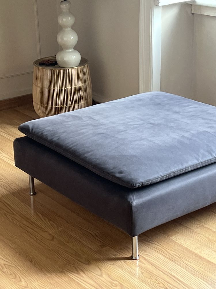 Ottoman/Repousa pés como novo Soderhamn Ikea