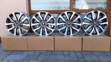 Nowe Alufelgi 5x114,3 R17 Renault Trafic Vivaro Megane Kadjar Captur
