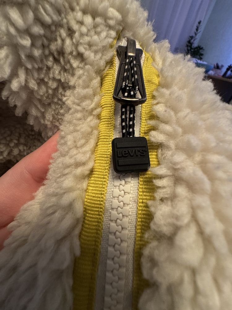 Ідеальна Шерпа Levis