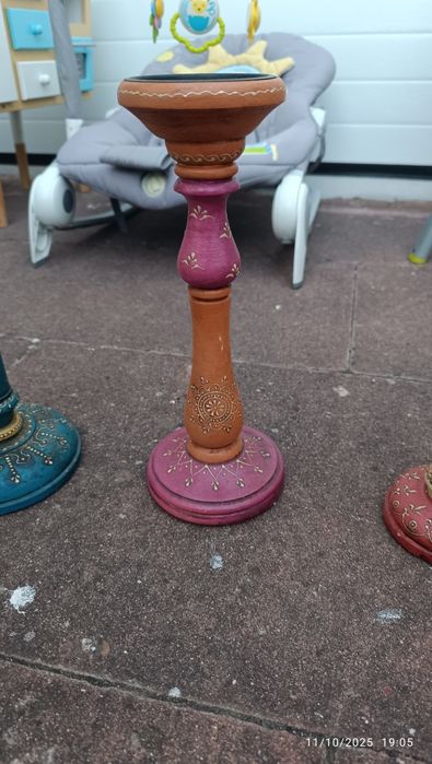 Castiçais estilo oriental