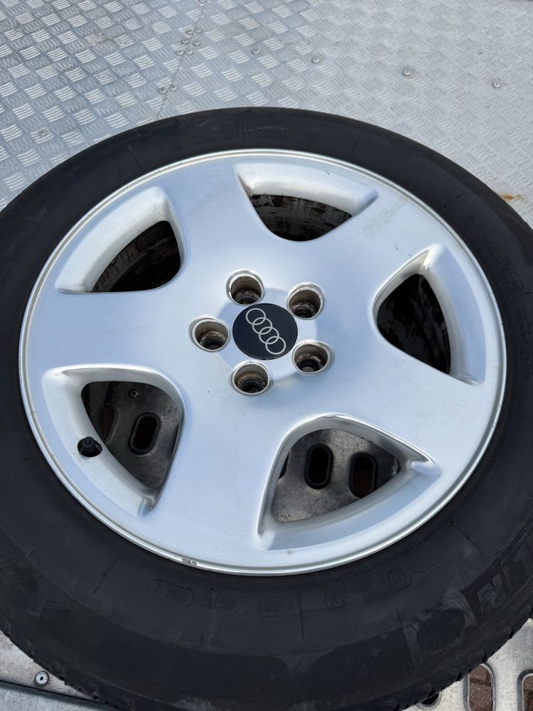 Seryjne oryginalne felgi 8Jx17H2 ET 48 z audi a8 d2 a6