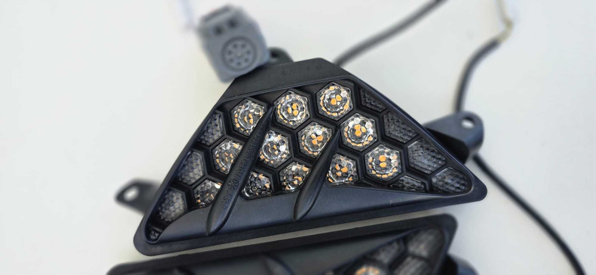 Piscas LED + Relé TST Industries KAWASAKI Ninja