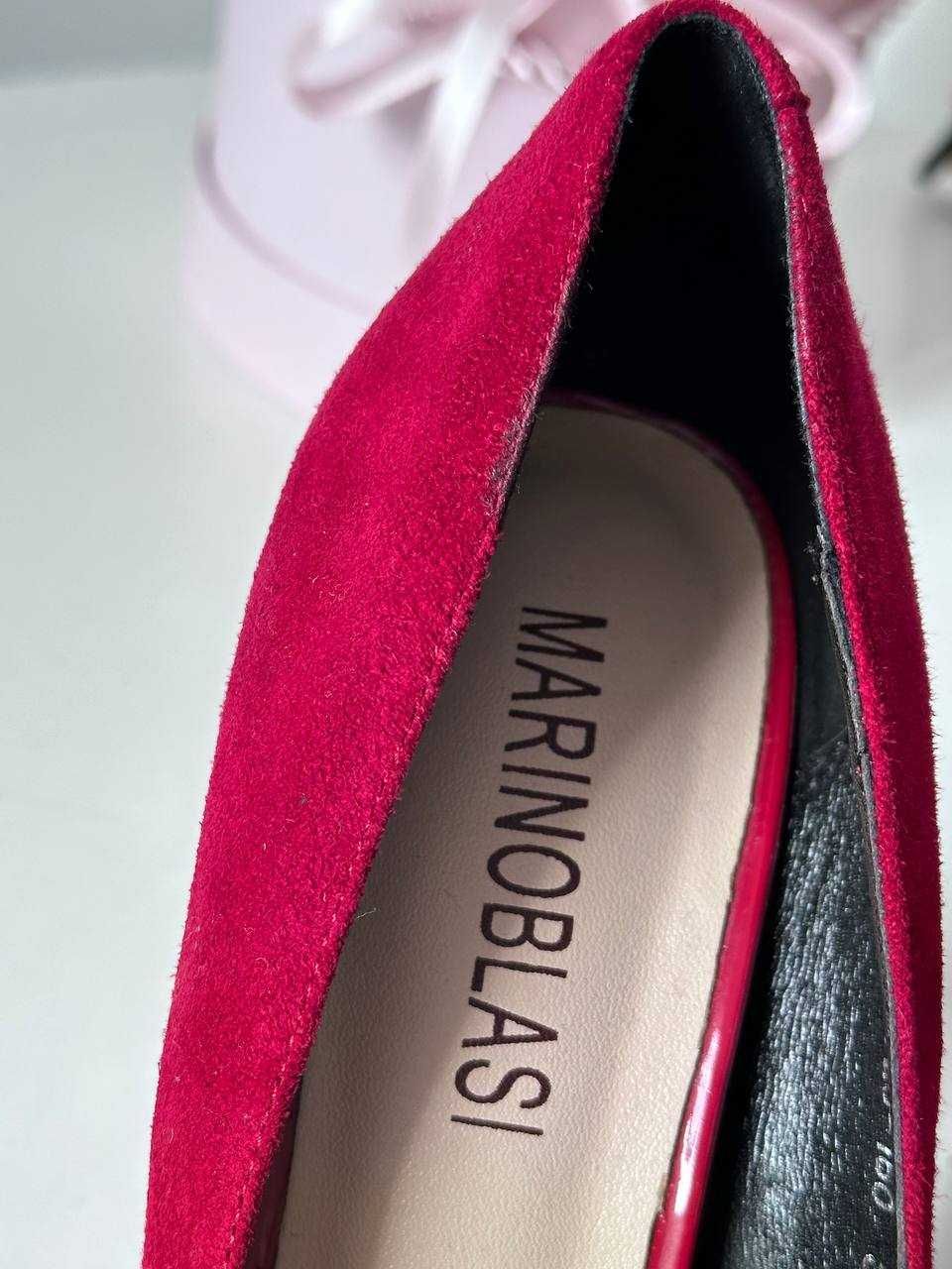 Buty damskie na obcasie