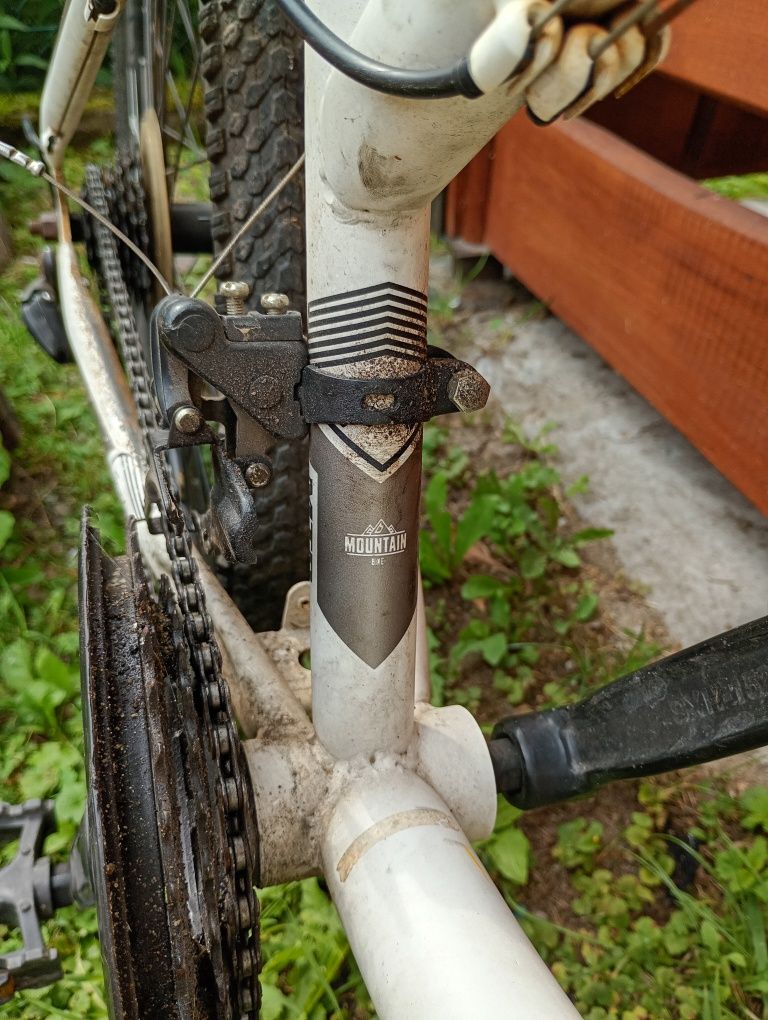 Rower 24 cale biały