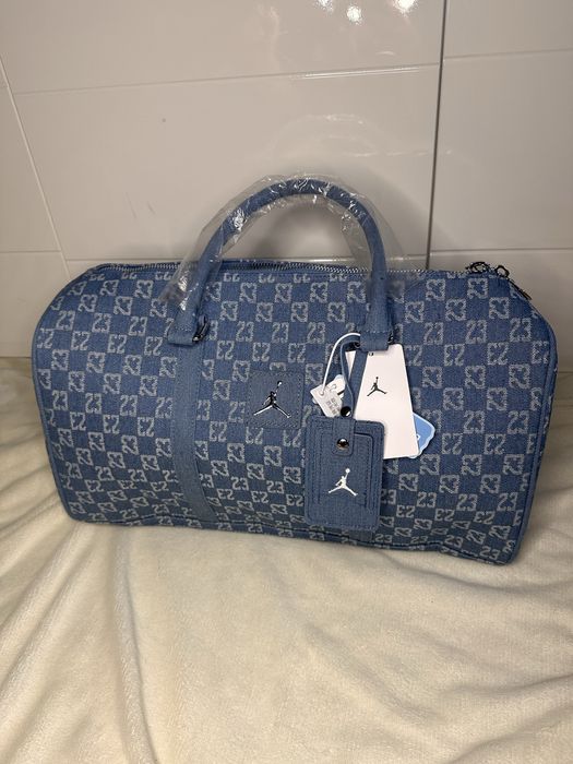 Сумка Jordan manogram спортивна