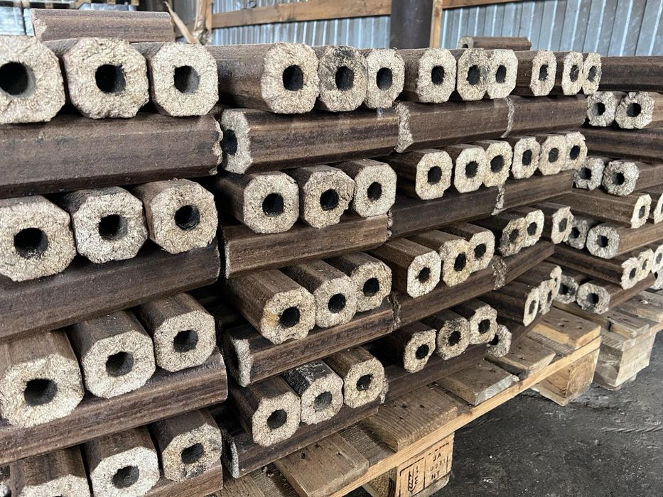 Продам паливні брикети Піні-Кей 10000грн./т.