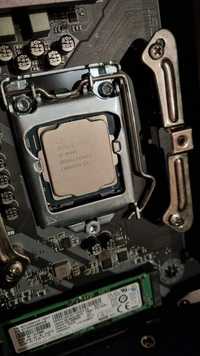 Procesor Intel Core i5-8600K (9M Cache, up to 4.30 GHz) 6 x 3,6 GHz