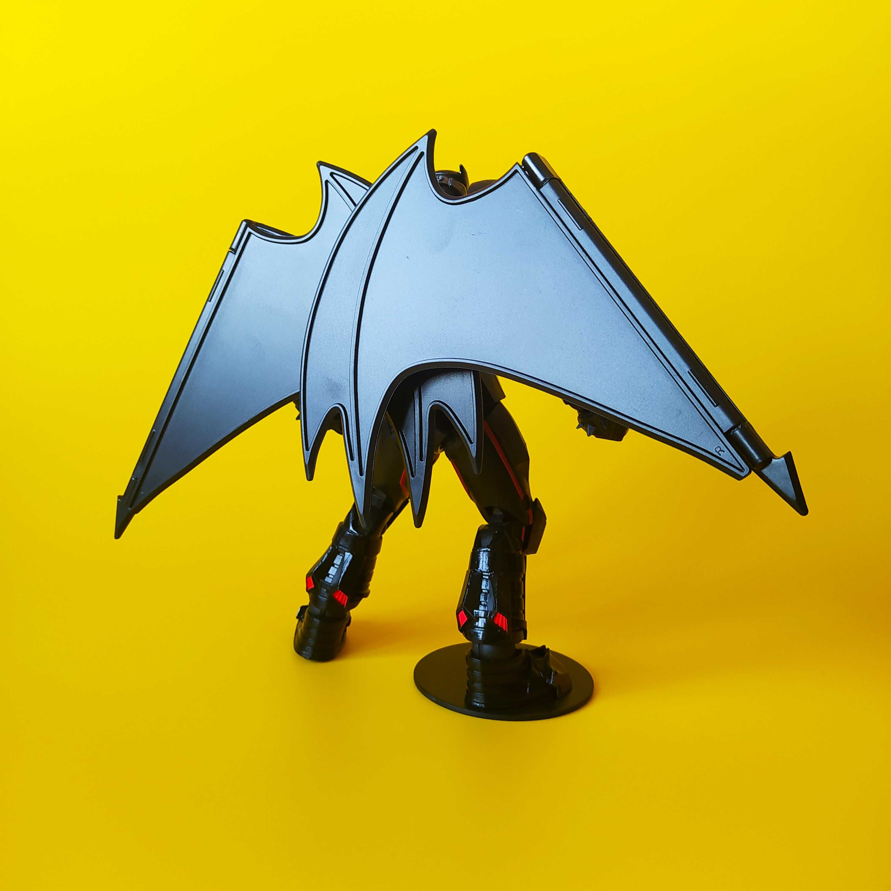 Figura McFarlane Batman: Hellbat Suit