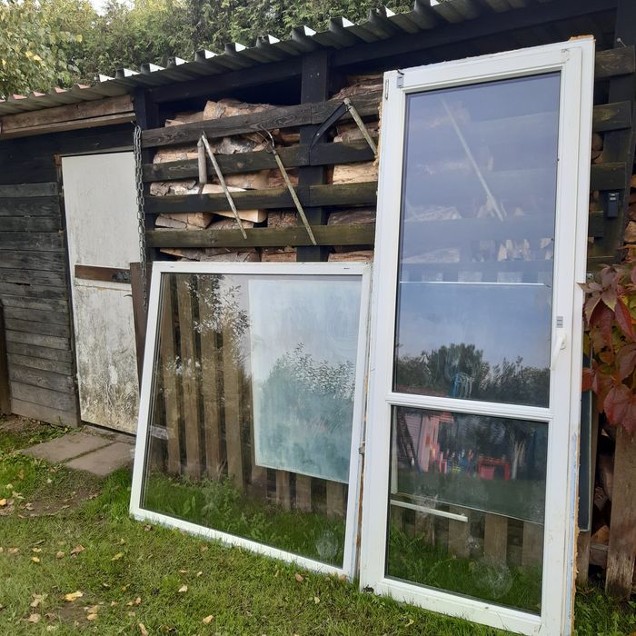 Drzwi balkonowe i okno