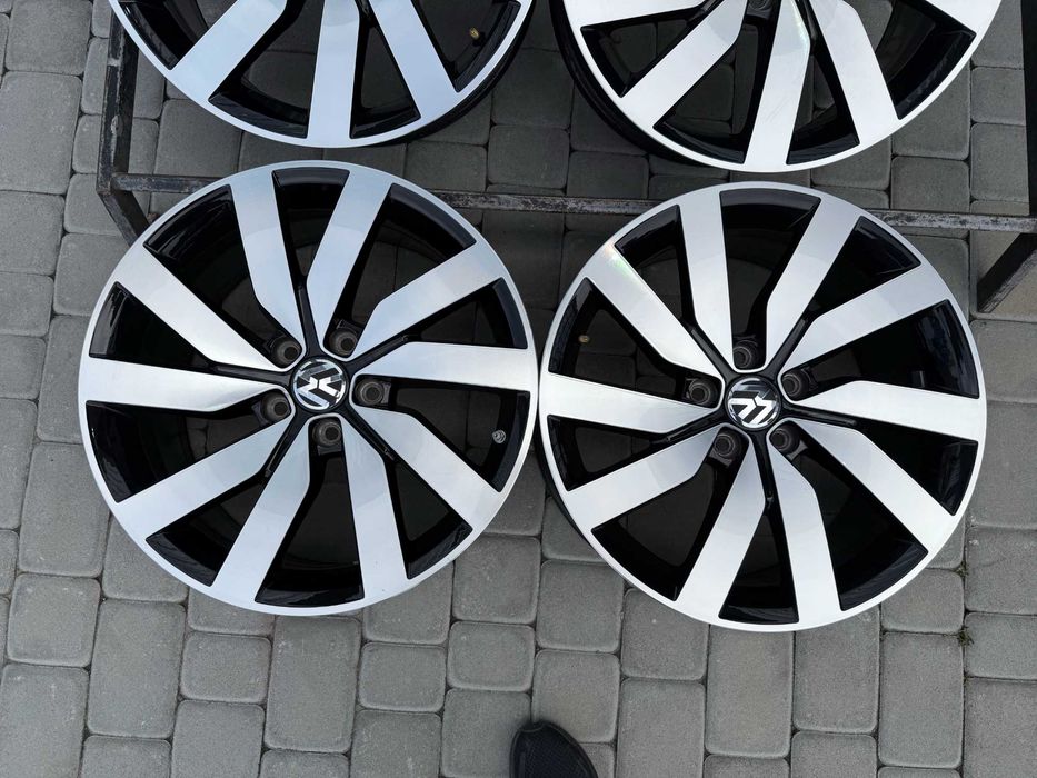 Диски VW R18 5x112 8J ET41 Passat B7 B8 Alltrack CC Scirocco Audi Q3