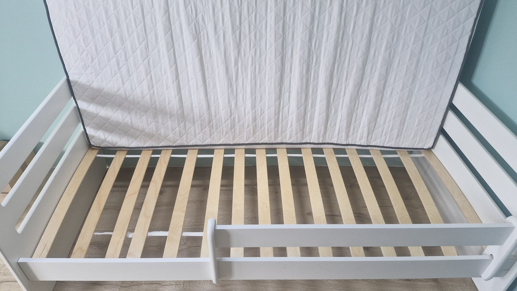 Łóżko Tomi  dla dzieci, zdejmowana barierka Tomi 80x180 + materac