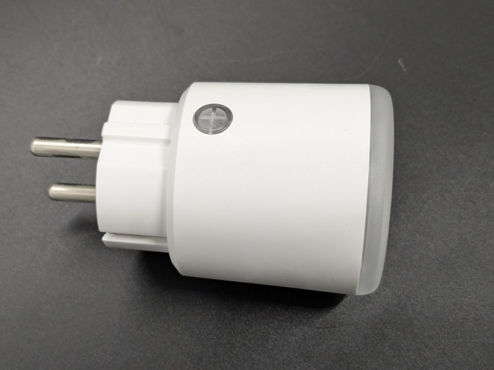 Розумна розетка Zigbee, 16A + моніторинг, Tuya Smart