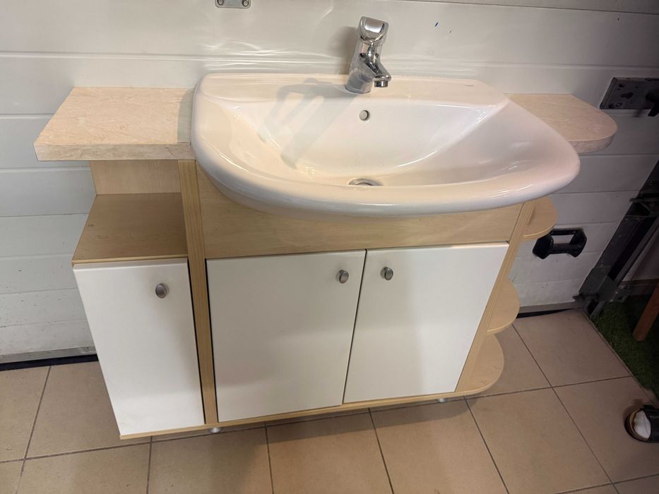 szafka łazienkowa D112 xS28 xW86cm z umywalką D65x S52cm