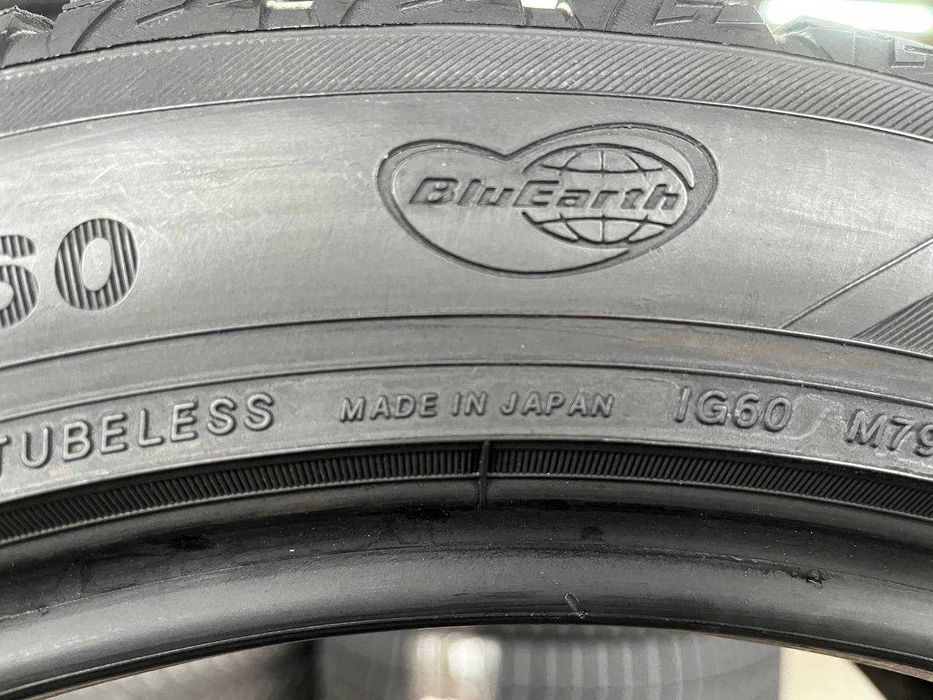 Зимові шини 215/50 R17 YOKOHAMA ICE GUARD IG60