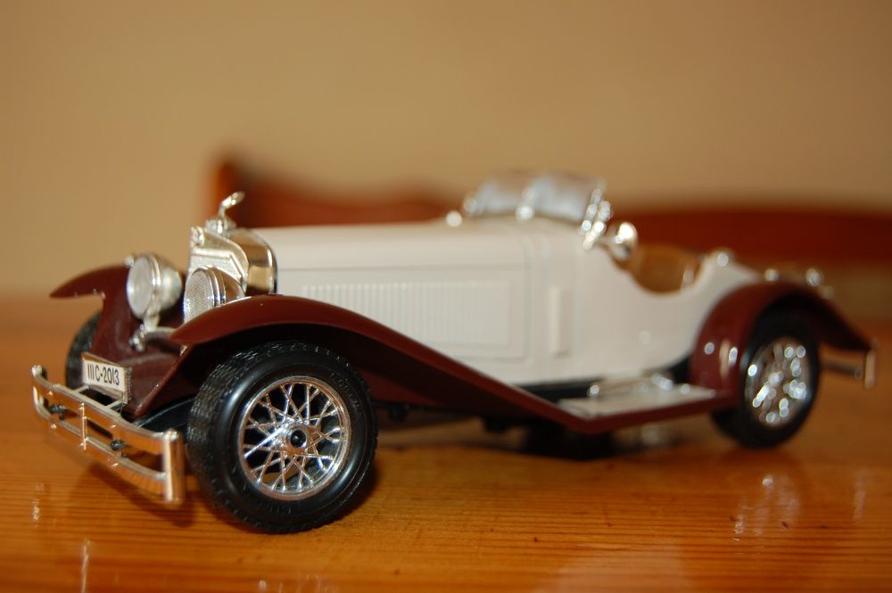 Model Mercedes SSK 1:24