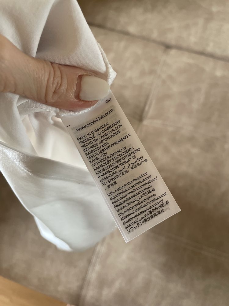 Футболка Calvin Klein S
