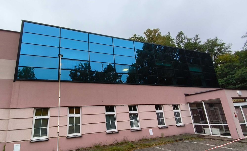 Profesjonalne mycie okien i przeszkleń dla firm, instytucji–bez smug!