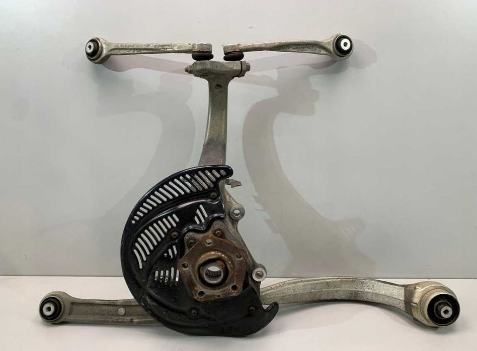 Підвіска передня задня підрамник  	Audi A8 D5 4N Разборка