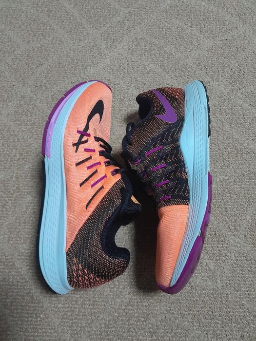 Nike оригинальные кроссовки