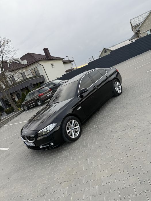 BMW 528 f10 , 2013 рік