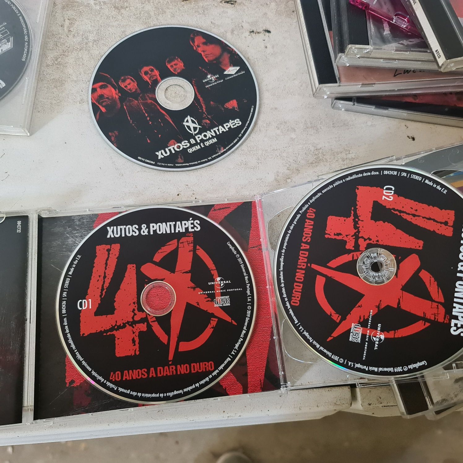 Cds de música 40 anos doa xutos e pontapés