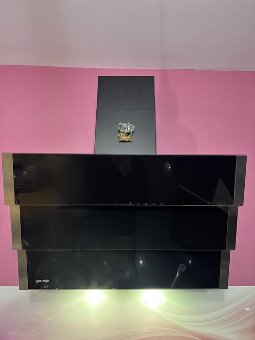 Okap szklany czarny Gorenje