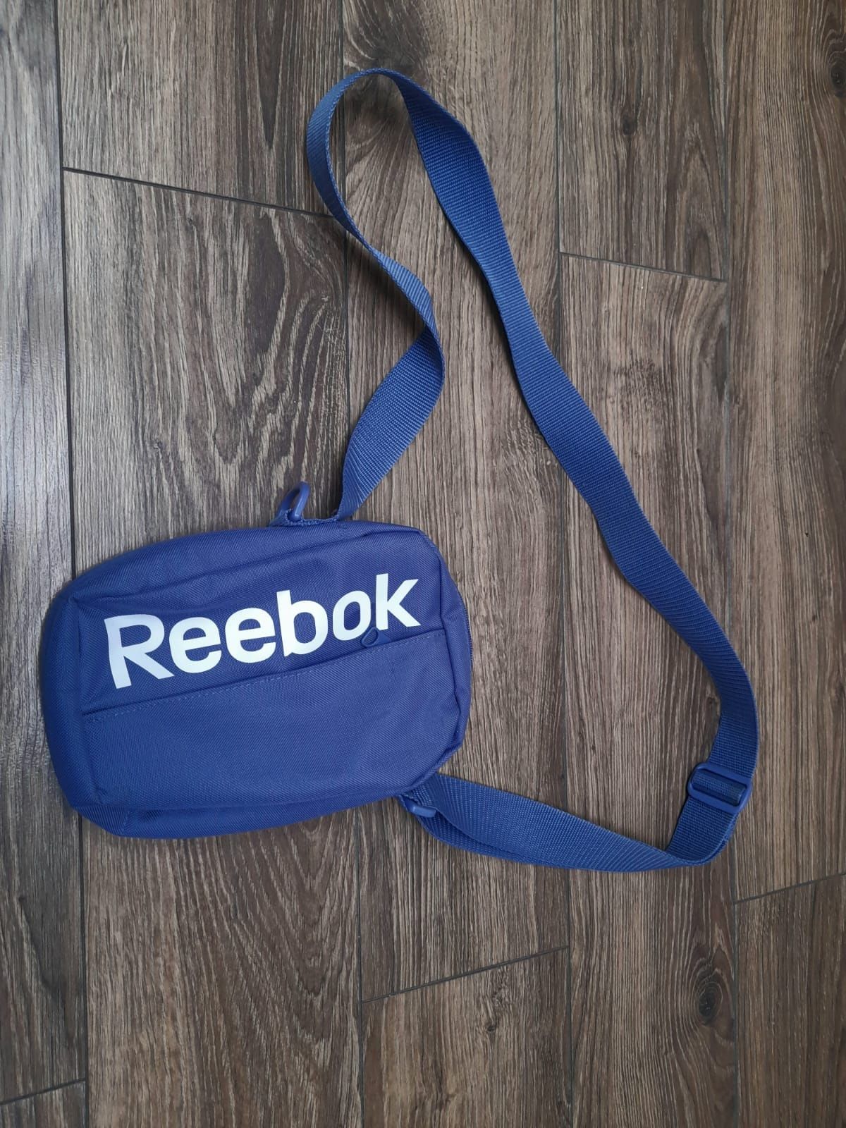 Torba /saszetka Reebok na ramię.