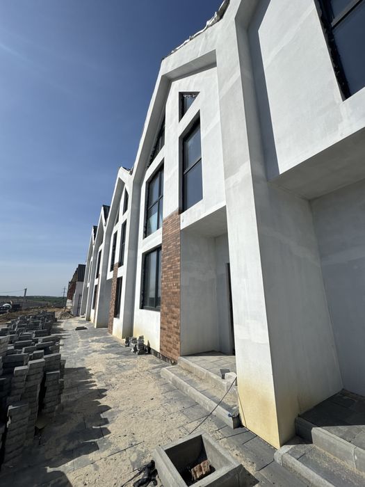 Продаж котеджів ! 3+ те що треба!