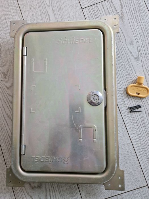 Drzwiczki kominowe Schiedel nowe