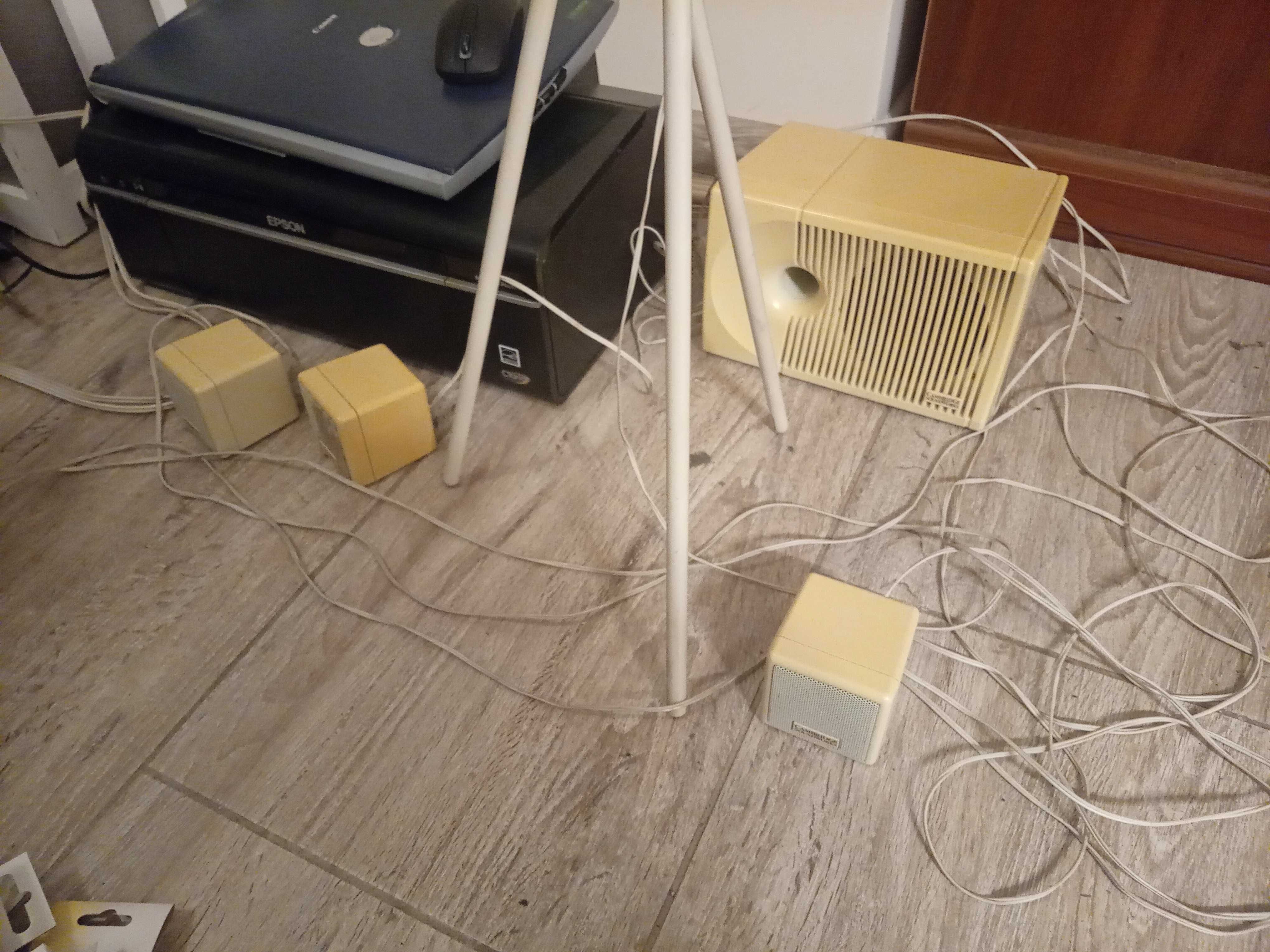 Komputer idealny do biura i słuchania muzyki