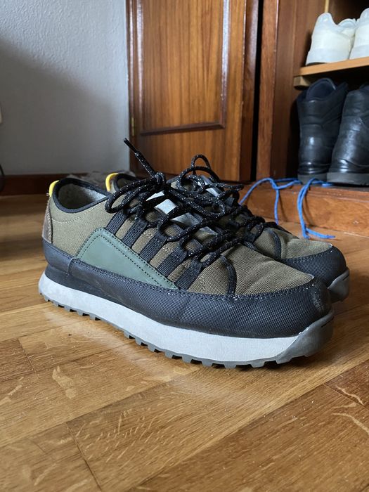 Ténis Camel Active novas