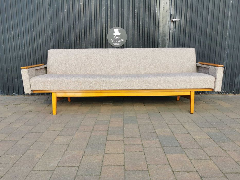 Kanapa/ Sofa "tapczan" JITONA, Czechosłowacja '60-Brusel design, Retro